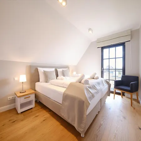 Reetland Am - Luxusplus Reetdachvilla Mit 4 Schlafzimmern Und Kamin G11 Holiday home Dranske