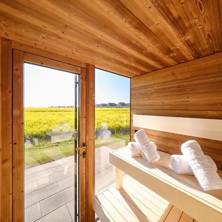 Holiday home Reetland Am - Luxusplus Reetdachvilla Mit 4 Schlafzimmern Und Kamin G11