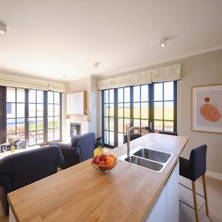 Reetland Am - Luxusplus Reetdachvilla Mit 4 Schlafzimmern Und Kamin G11 Holiday home Dranske