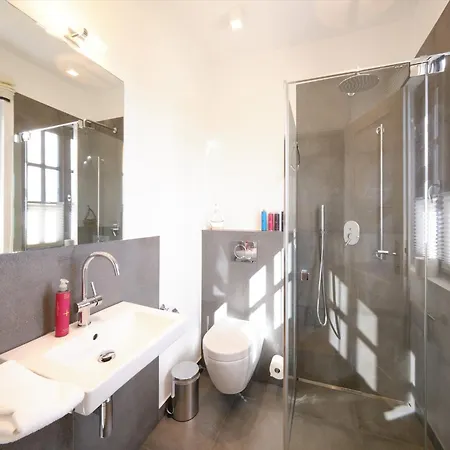 Holiday home Reetland Am - Luxusplus Reetdachvilla Mit 4 Schlafzimmern Und Kamin G11 *