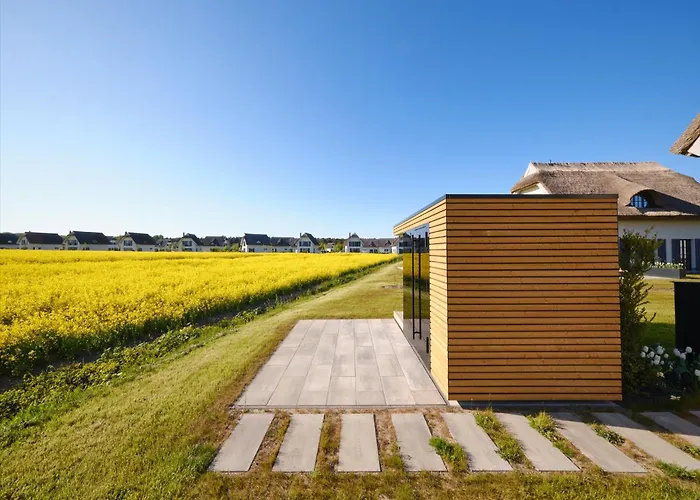 Reetland Am - Luxusplus Reetdachvilla Mit 4 Schlafzimmern Und Kamin G11